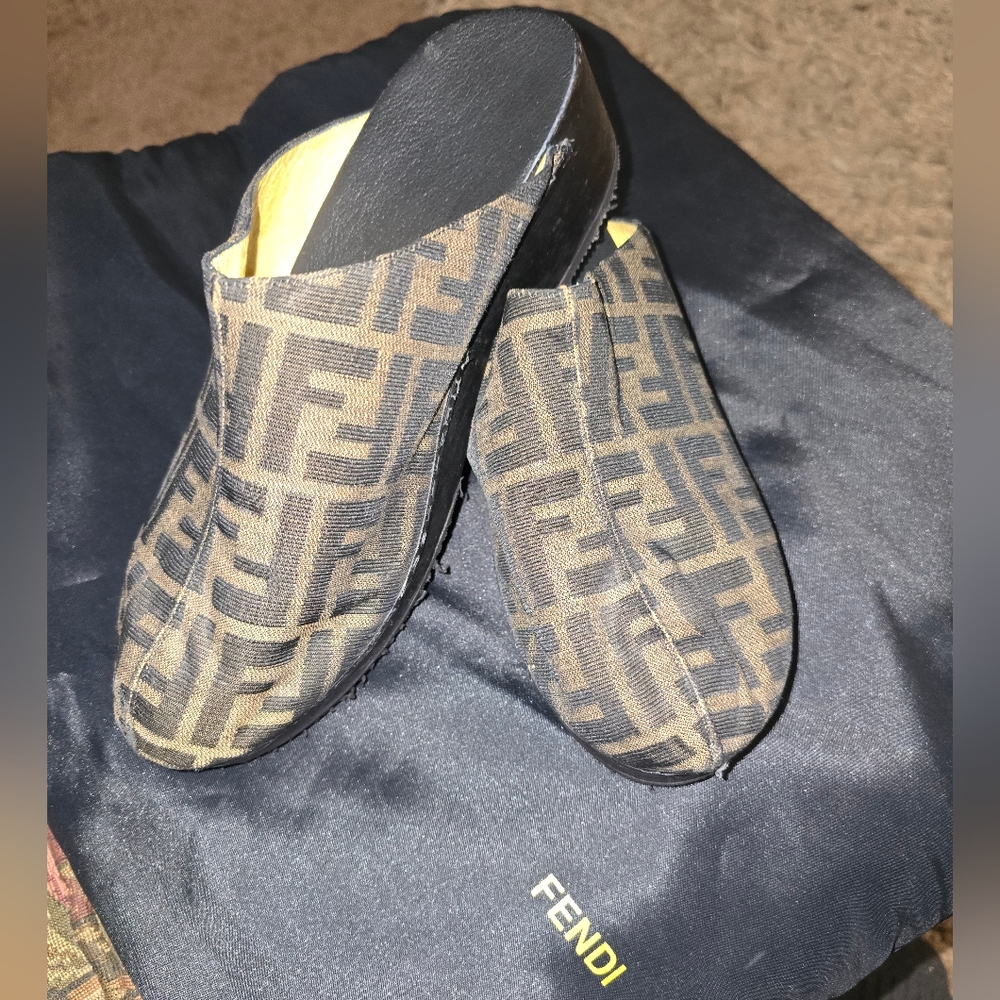 Vintage Unisex Authentic FENDI Jaquard Monogram Printed Canvas Clog W10/M8